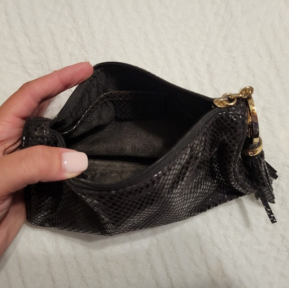 Michael Kors makeup bag - Picture 3 of 3